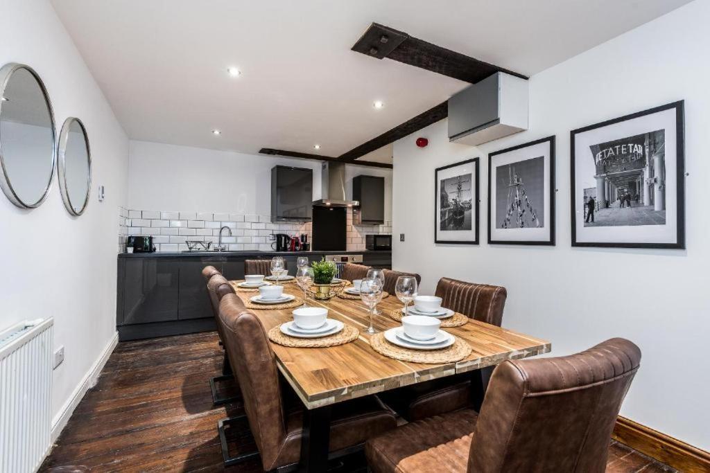 27 Stanley Street Aparthotel By Ustay Liverpool Bagian luar foto
