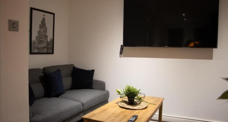 27 Stanley Street Aparthotel By Ustay Liverpool Bagian luar foto